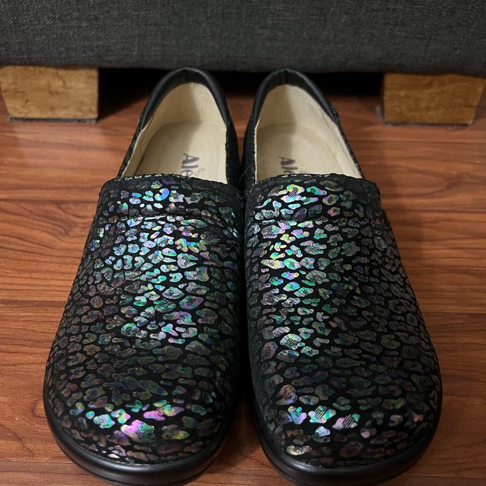 Alegria Black Mules & Clogs with Classic Design